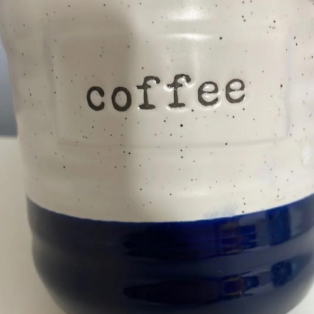 Heartland Hive Ceramic Coffee Canister with Lid